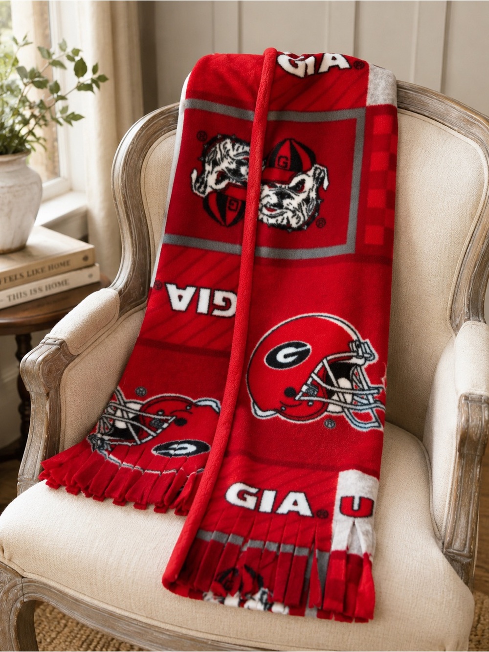 Georgia Bulldogs Fleece Scarf or table Runner